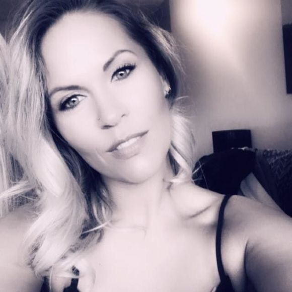 Meet your Posher, Jayel - Picture 1 of 1